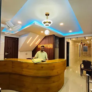 Priya Hotel Kozhikode
