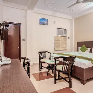 Prakash Palace Hotel Varanasi
