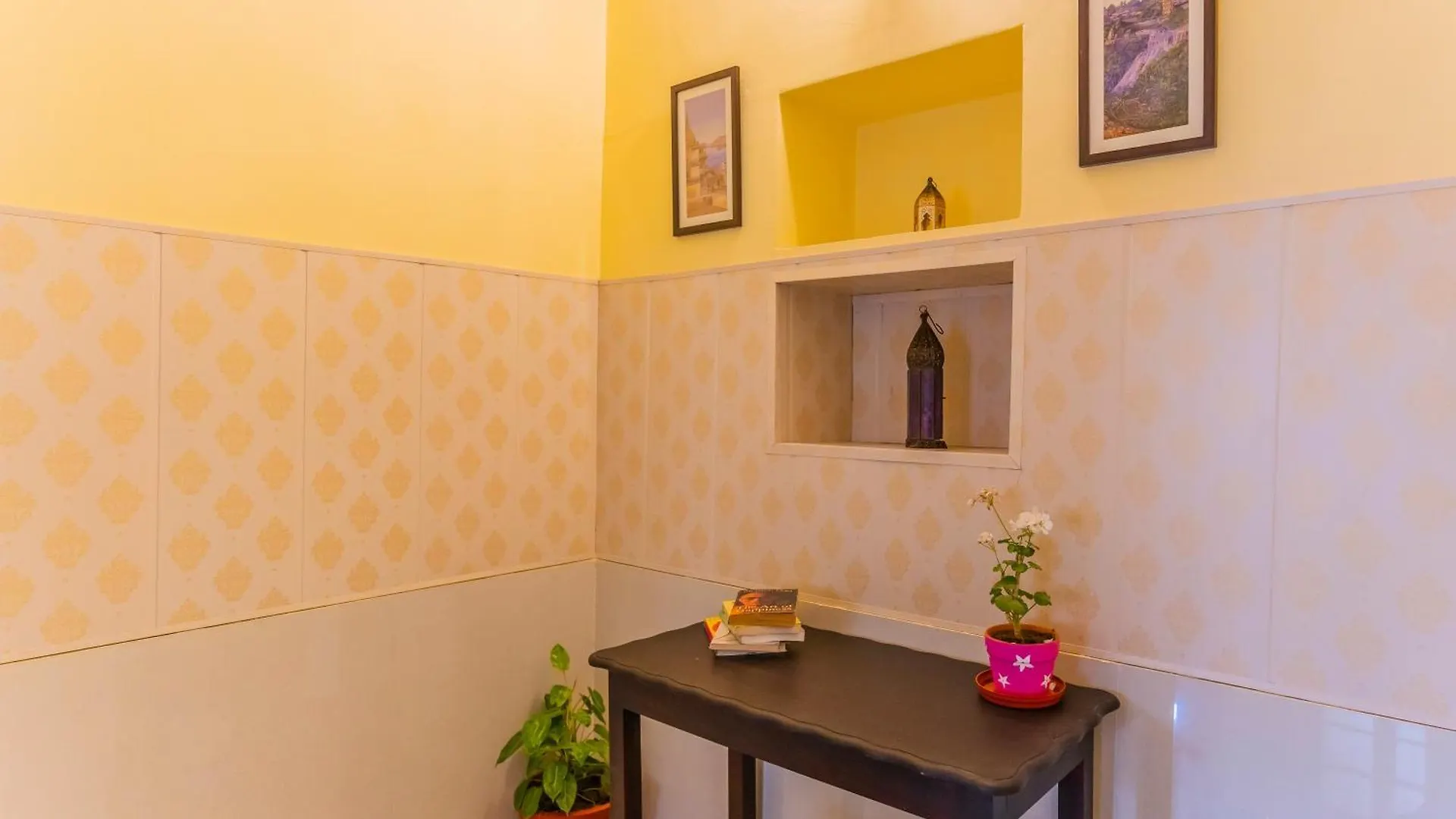 Kalyan Villa Homestay Udaipur Bed & Breakfast
